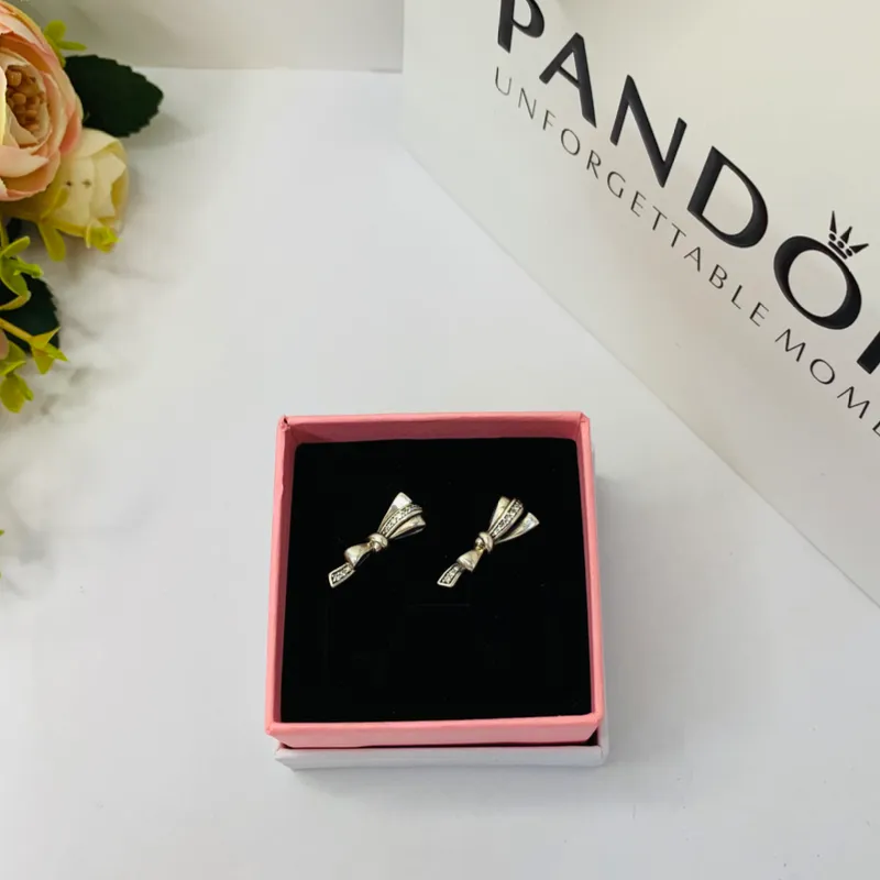 Aretes Pandora