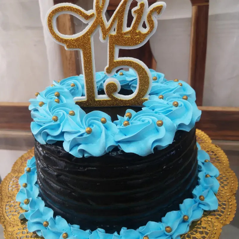 Pastel sencillo de 15 años