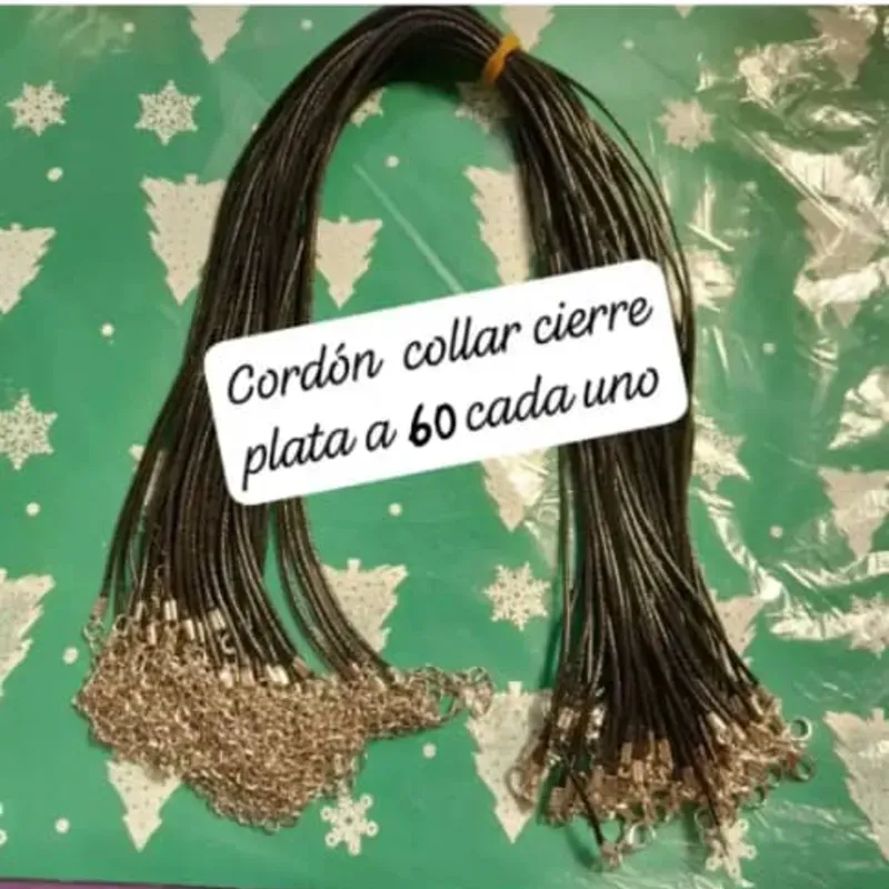 Cordón negro cierre plateado