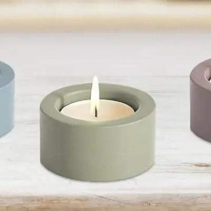 Maceta minimalista grande. Para plantas artificiales o para velas (no incluidas)
