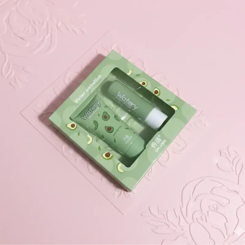 Set de bálsamo labial y crema