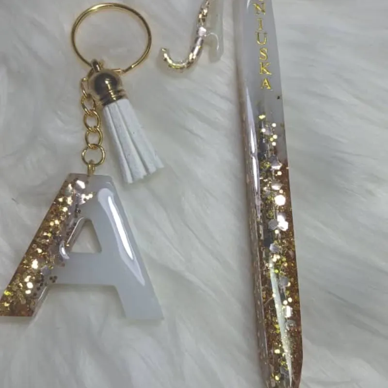 Bolígrafo y Llavero