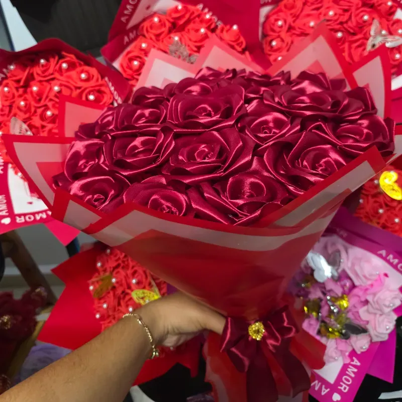 Luxuty Bouquet "Eternal Roses"