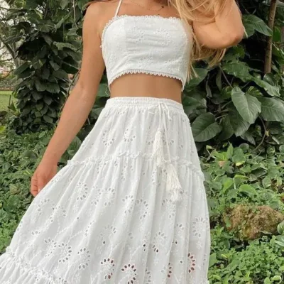 Set de saya y top beige acanalado