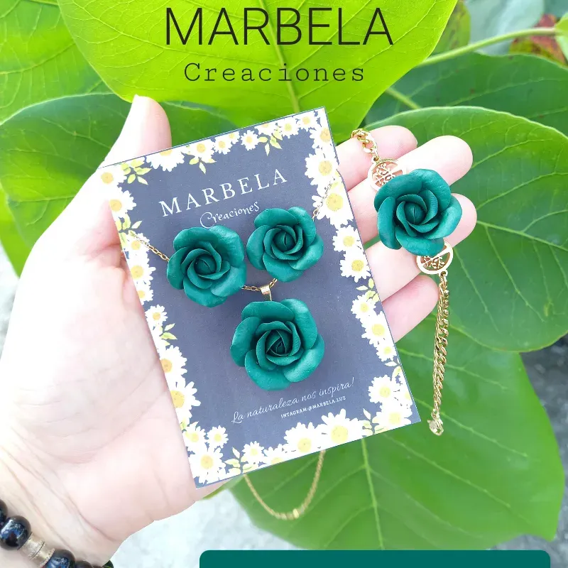 ✨Conjunto de Rosas Verde Esmeralda✨