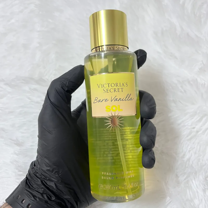 Victoria’s Secret – Bare Vanilla Sol