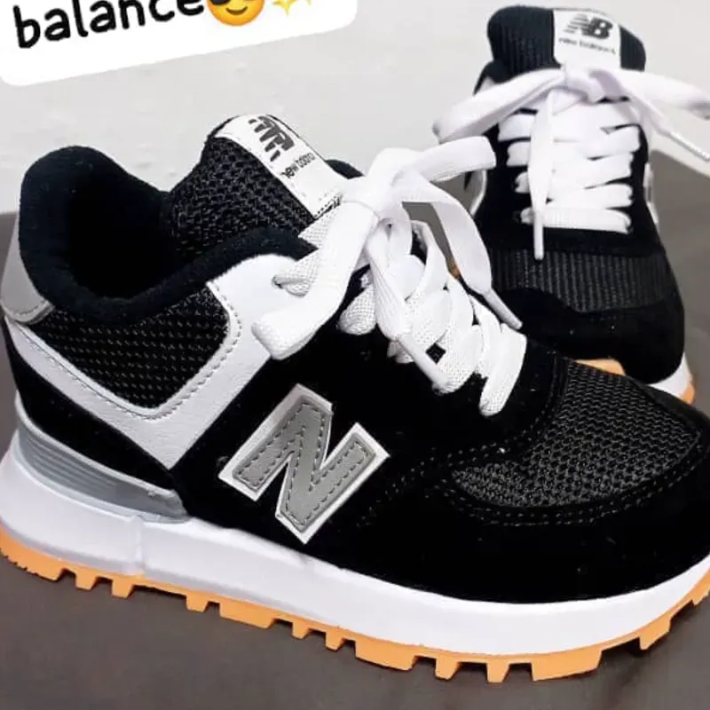 NEW BALANCE NEGRO