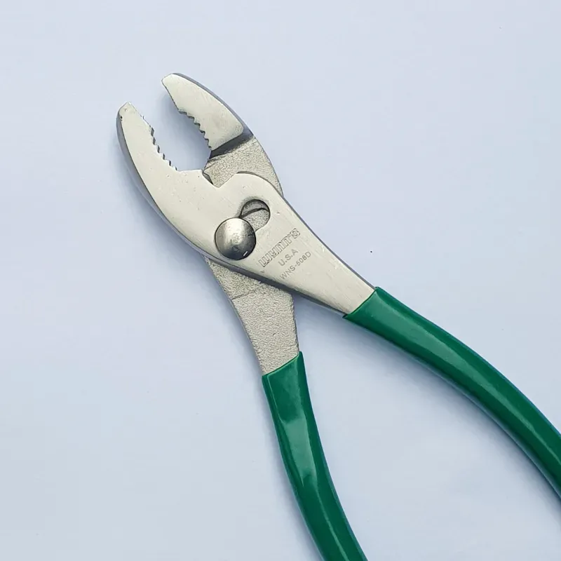 Alicate ajustable 8 pulgadas