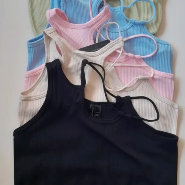 Blusa corta
