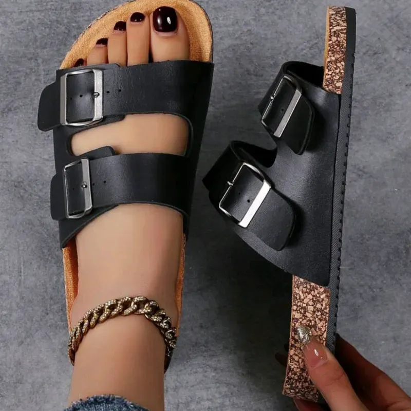 Practicas negras con hebilla plateada