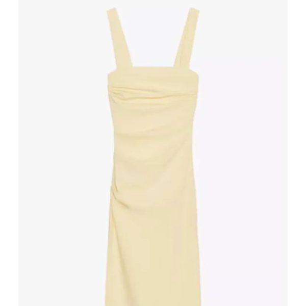 Vestido amarillo pastel