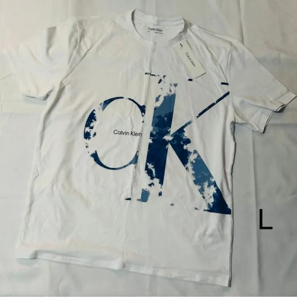 Pullover Ck