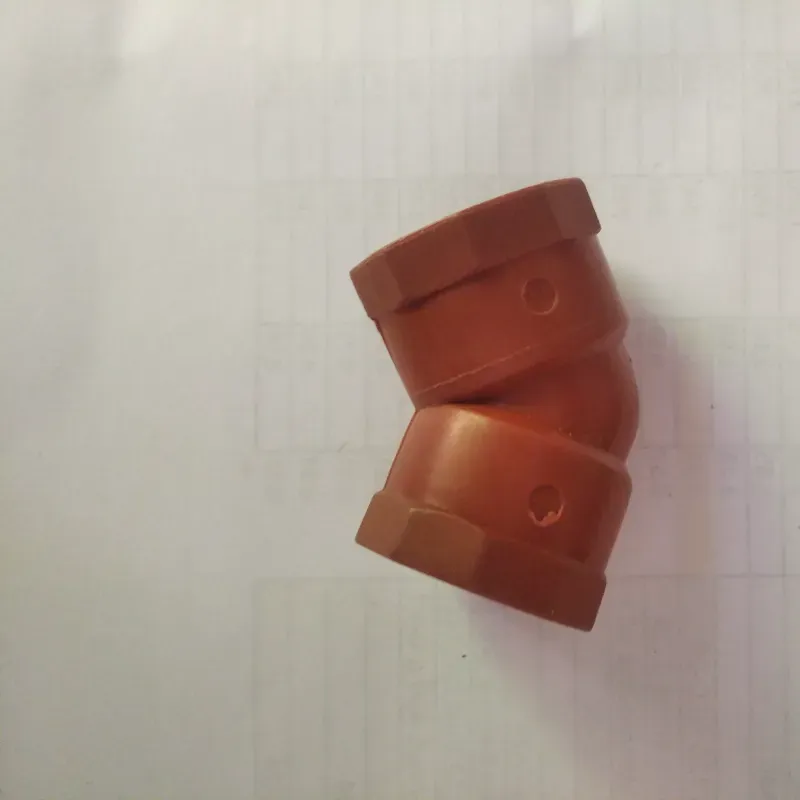 Codo rosca 1/2 145°