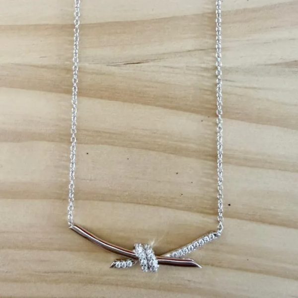 Cadena Tiffany  Knot