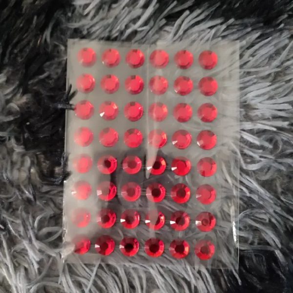 Stickers medias perlas rojas grandes