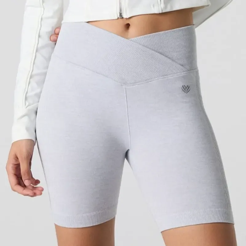 Licra corta gris claro