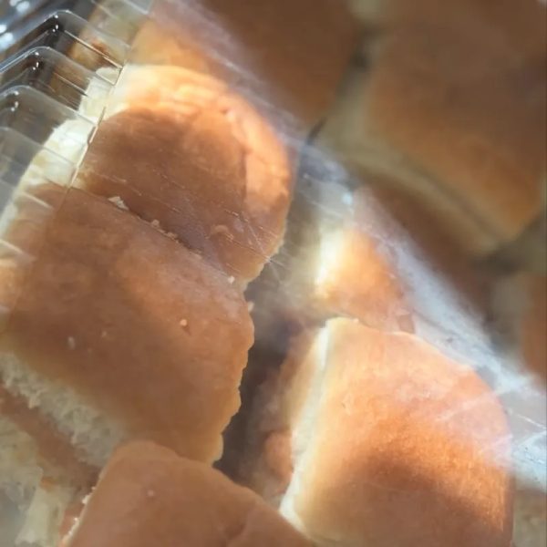 Panes con pasta