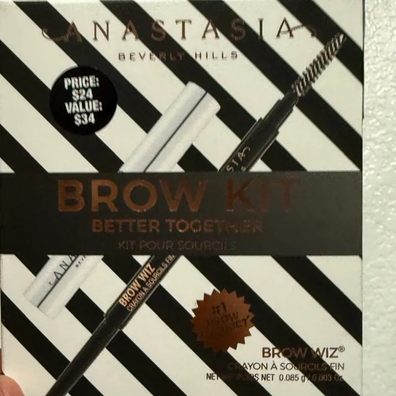 Kit de cejas de Anastasia