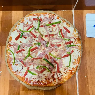 Pizza amazónica queso Gouda