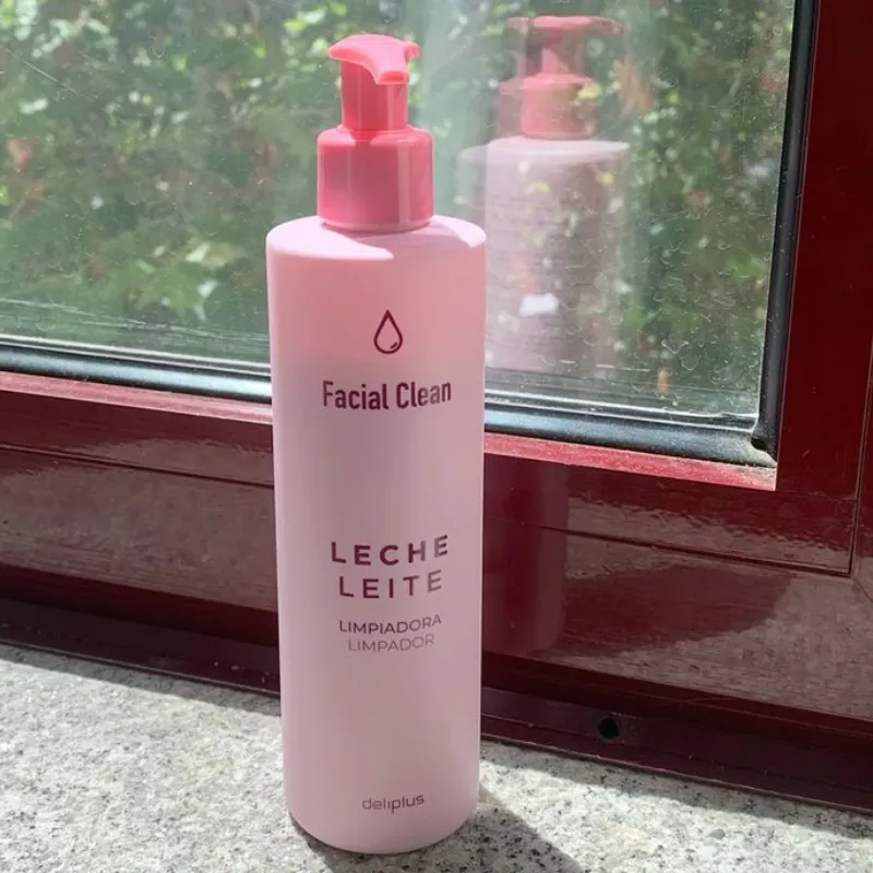 Leche limpiadora de la marca Deliplus*‍♀️