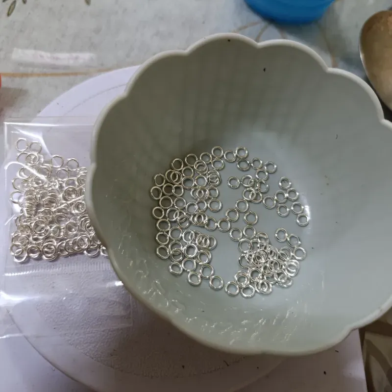 Argolla plateada de metal de 5mm (1.0x5 AR-A)