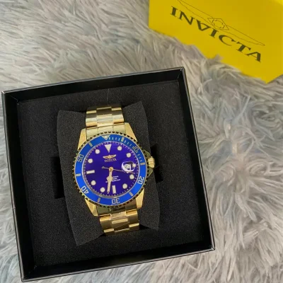 Invicta Pro Diver 42 mm.