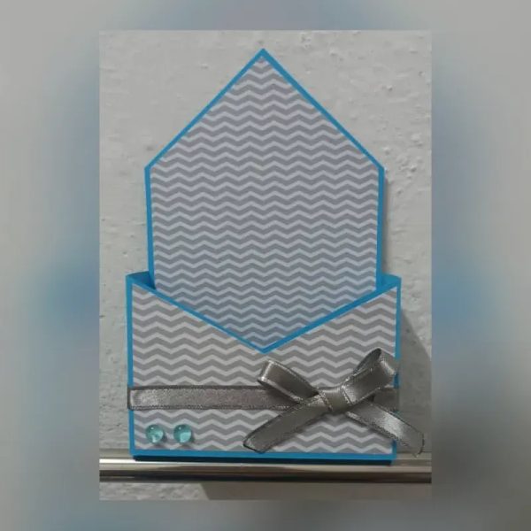 Caja en forma de sobre