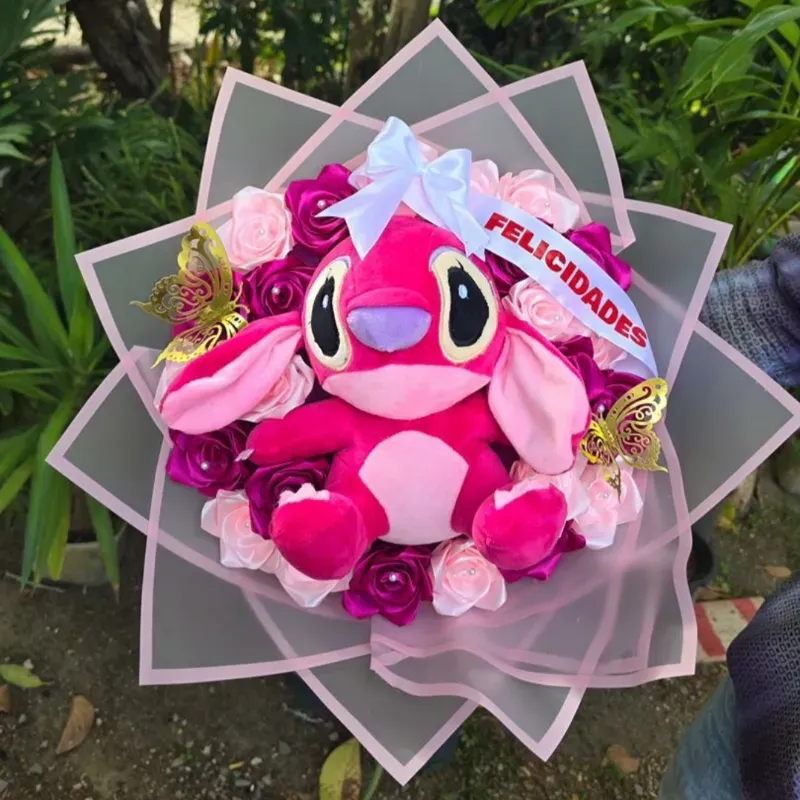 Ramo de 25 rosas eternas con peluche