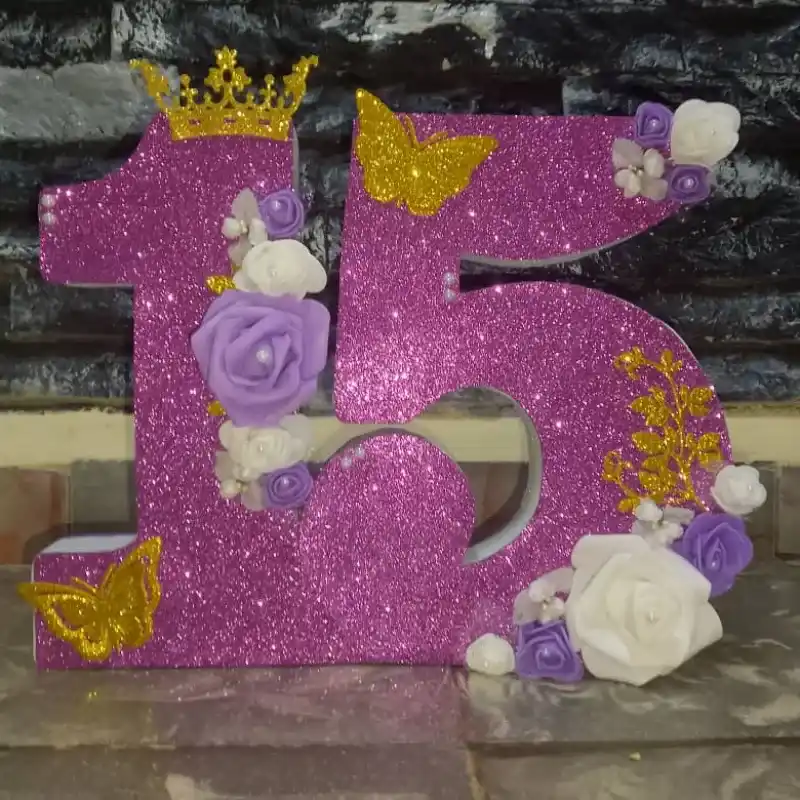 Número 15 en 3d en foami