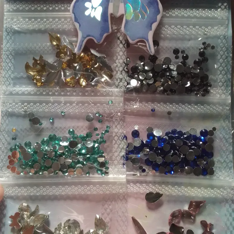 Carteritas con piedras de colores