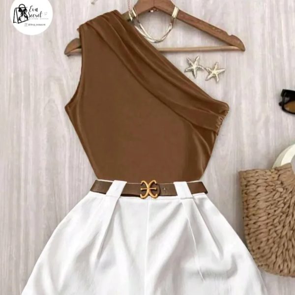 Conjunto de short y blusa talla M