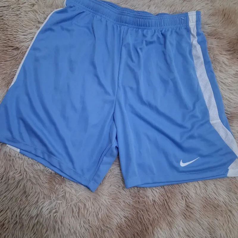 SHORT NIKE