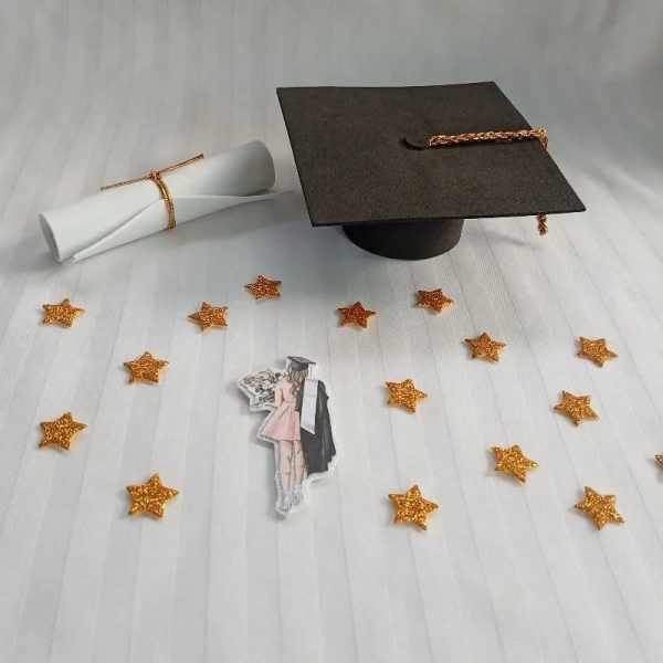 Cake topper