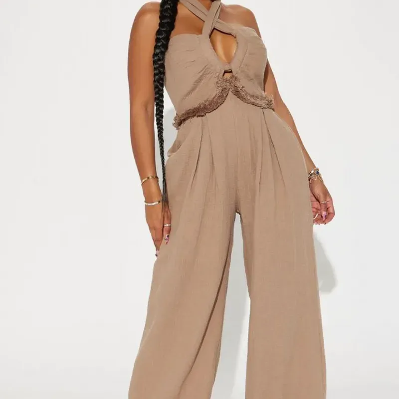 Mono enterizo carmelita