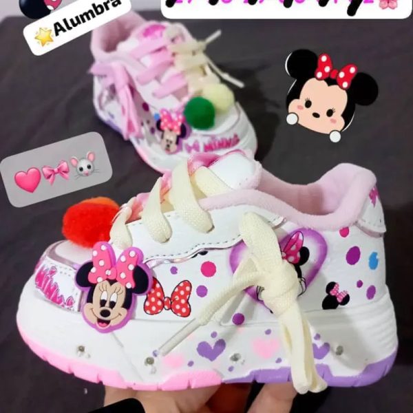 CORTE BAJO DOBLE CORDON Y POMPON MINNIE