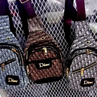 BANDOLERAS DIOR- EN REBAJA DE PRECIO X DEFECTO DE FABRICA