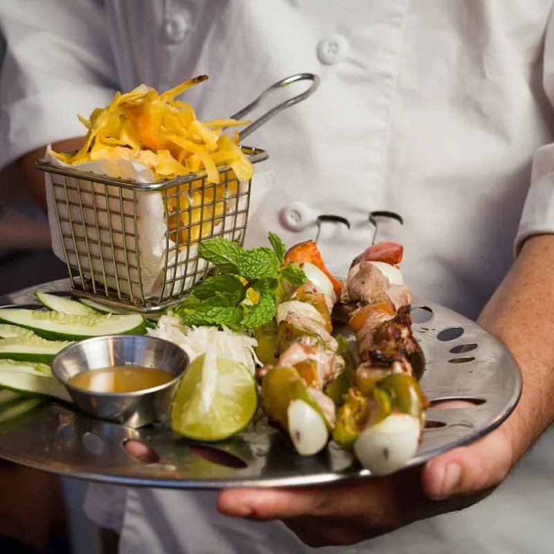 Brochetas de cerdo
