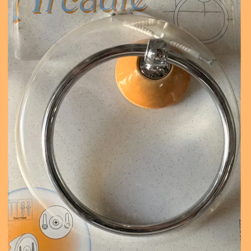 (8709) - Toallero de argolla Blíster Passion/ Cr Arcada