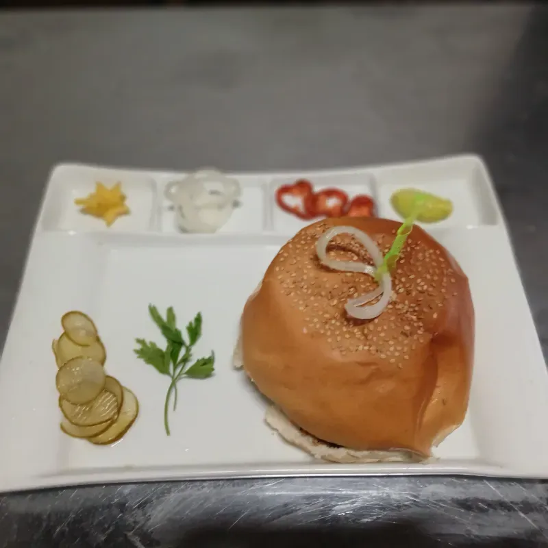 HAMBURGUESA ESPECIAL