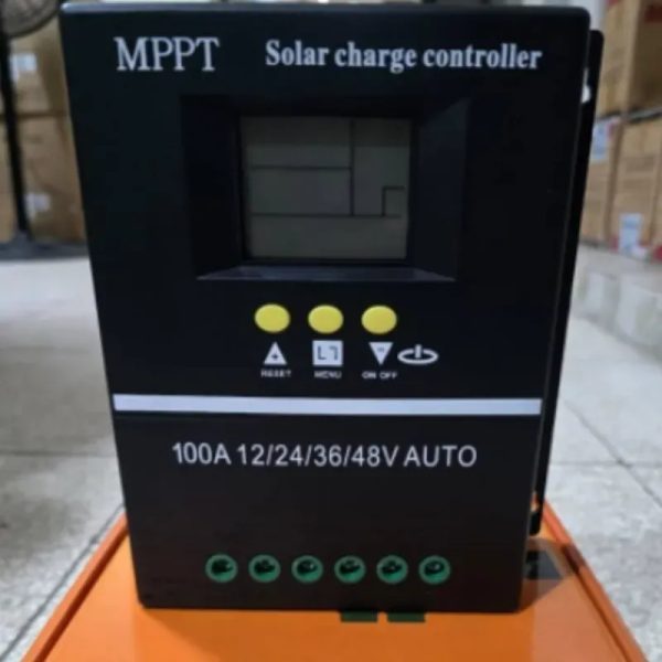 Controlador de carga solar MPPT de 100 amperes