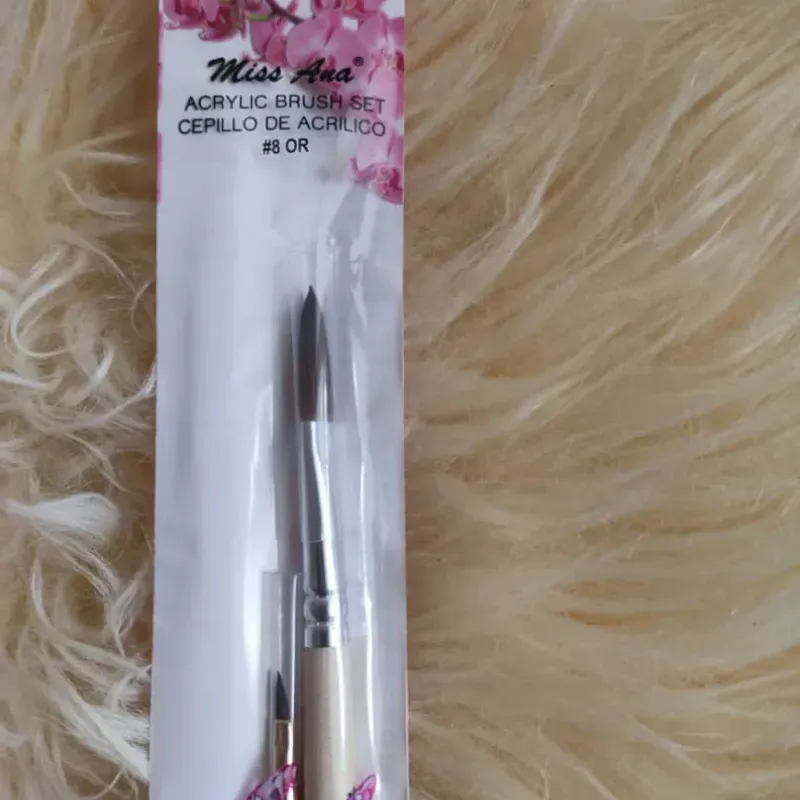 Pincel para acrílico #8