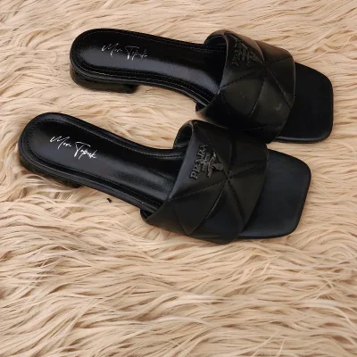 Sandalias color negro