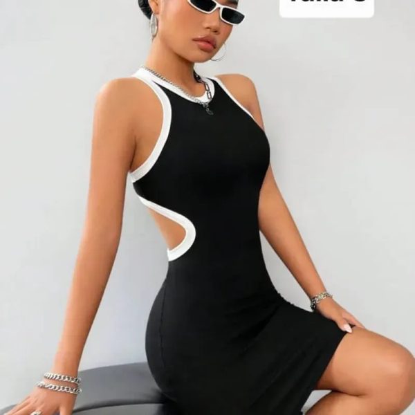 Vestido Corto Negro