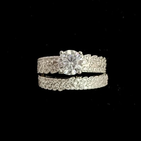 Anillo de compromiso 027