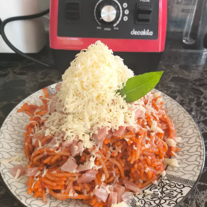 Espaguetis con Jamón