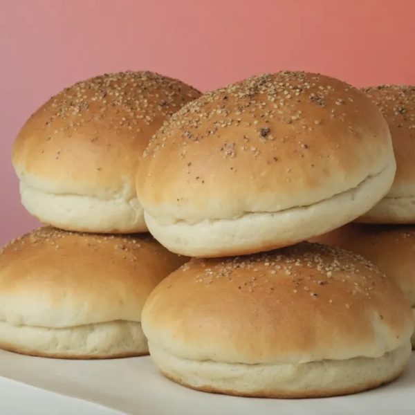 6 panes de hamburguesa 85 gramos cada uno. *Panes Exquisito, Brillante, y con Ajonjolí