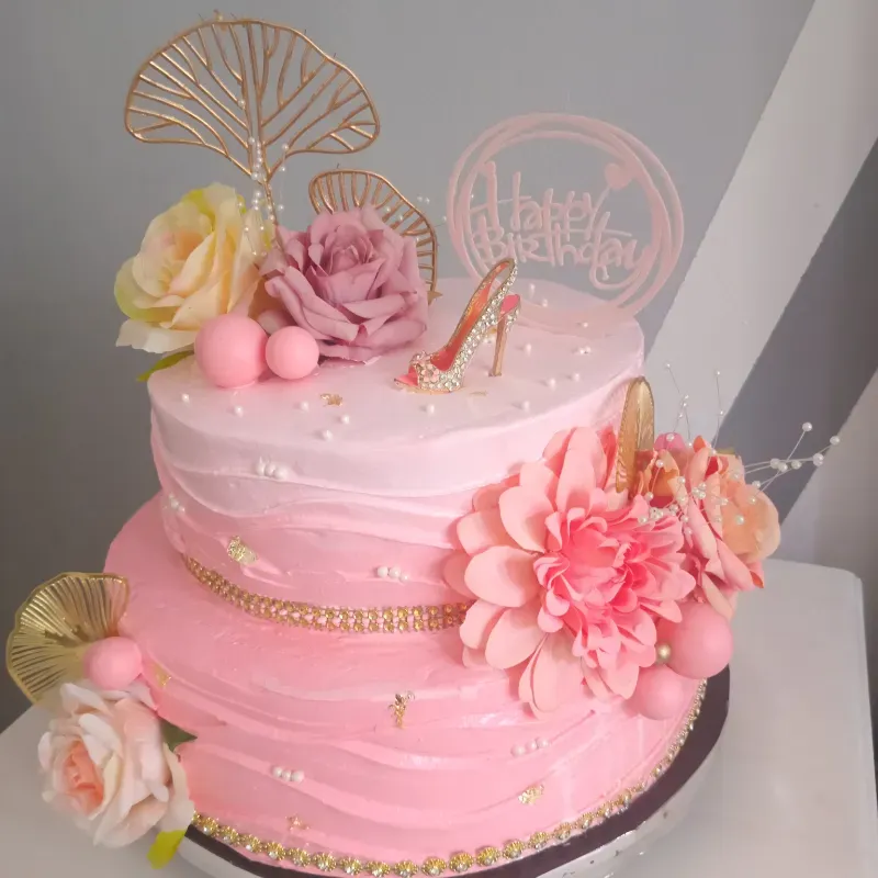 Pastel con flores 
