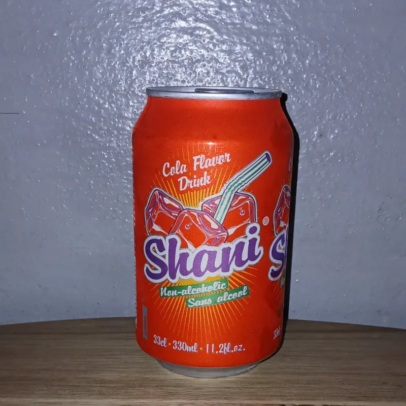 Refresco gaseado Shani sabor cola, 330 ml