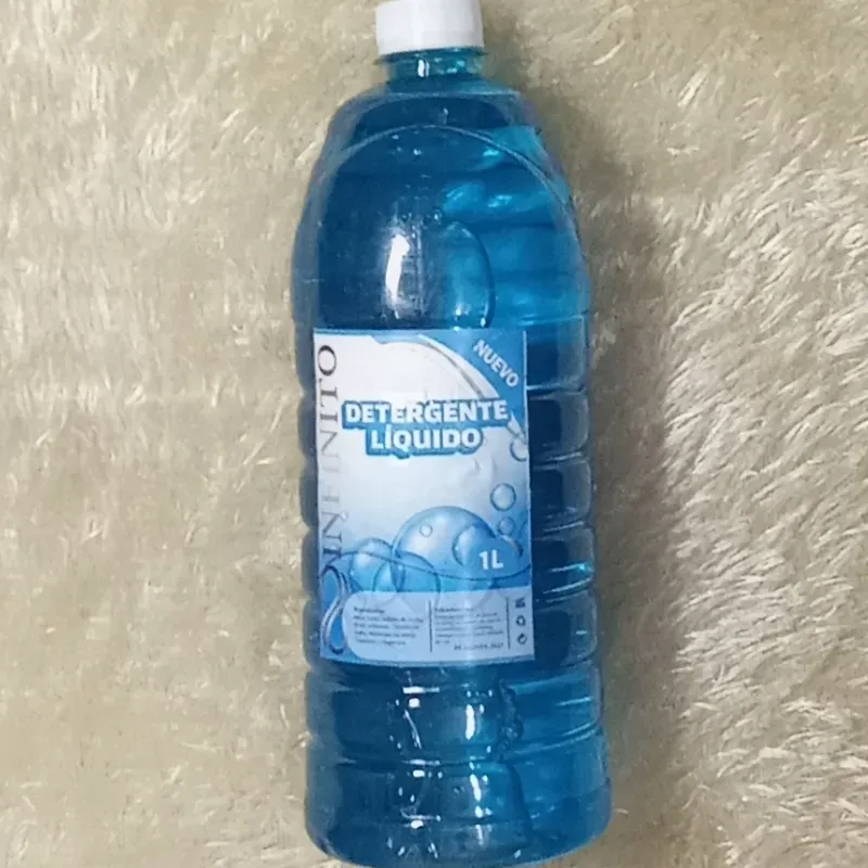 Detergente líquido multiuso