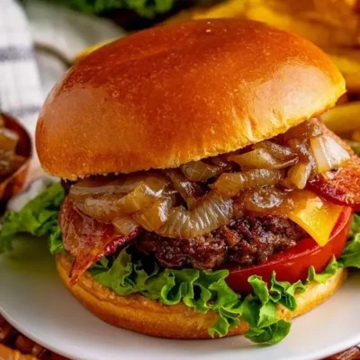 Burguer con Cebolla Caramelizada